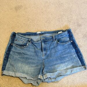 Old Navy Blue Rolled-Hem Denim Shorts